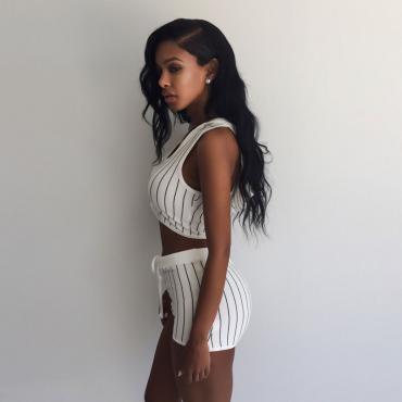 zwei Stück Setzt Damen Sport Steht 2 Stück Verband Overalls Shorts Rompers Damen Setzt Vermummte Pflanzliche