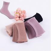 Damen Hoch elastische sAmt Seide Socken Frühjahr Herbst Frau Hautfarbe Nylonsocken Damen sexy Schwarze kurze Socken 20p