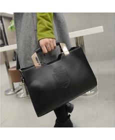 Weiblichen Koreanischen Mode Handtasche Schultaschen schulter und krone punk einfache schwarze Tasche heiße