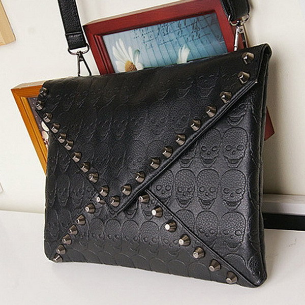 Fashion Koreanische Designer Rivet Umschlag Einzelner Schulter Damen beutel schädel handcrossbody Punk Marke Flap
