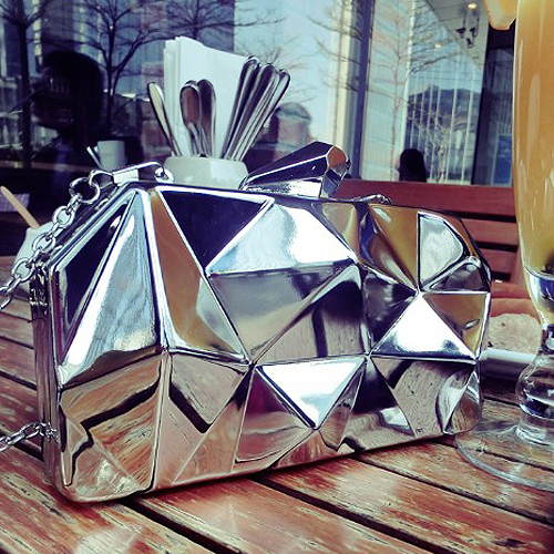 neue Mode Geometrische dreidimensionale Metall Kette Damen Handtasche Abendtasche Tageskupplungen Mini Geldbörse