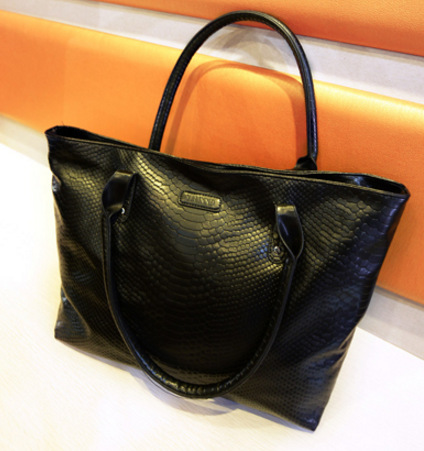 frühling der Damen Handtasche mode vintage große kapazität bag mode gold Umhängetasche