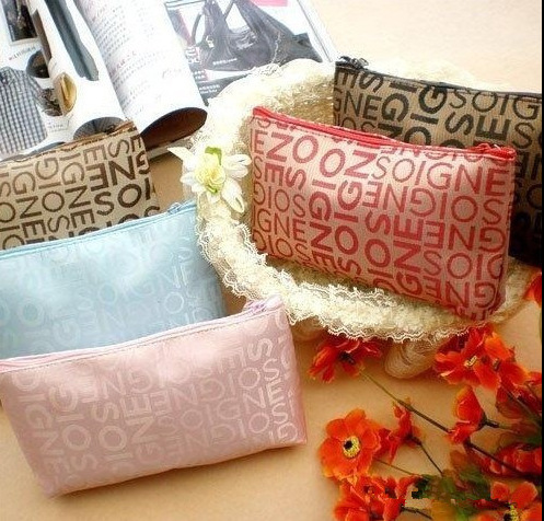 kundenspezifische gestreifte make up Tasche werbegeschenke weiblichen Koreanischen Kosmetischen eintritt paket