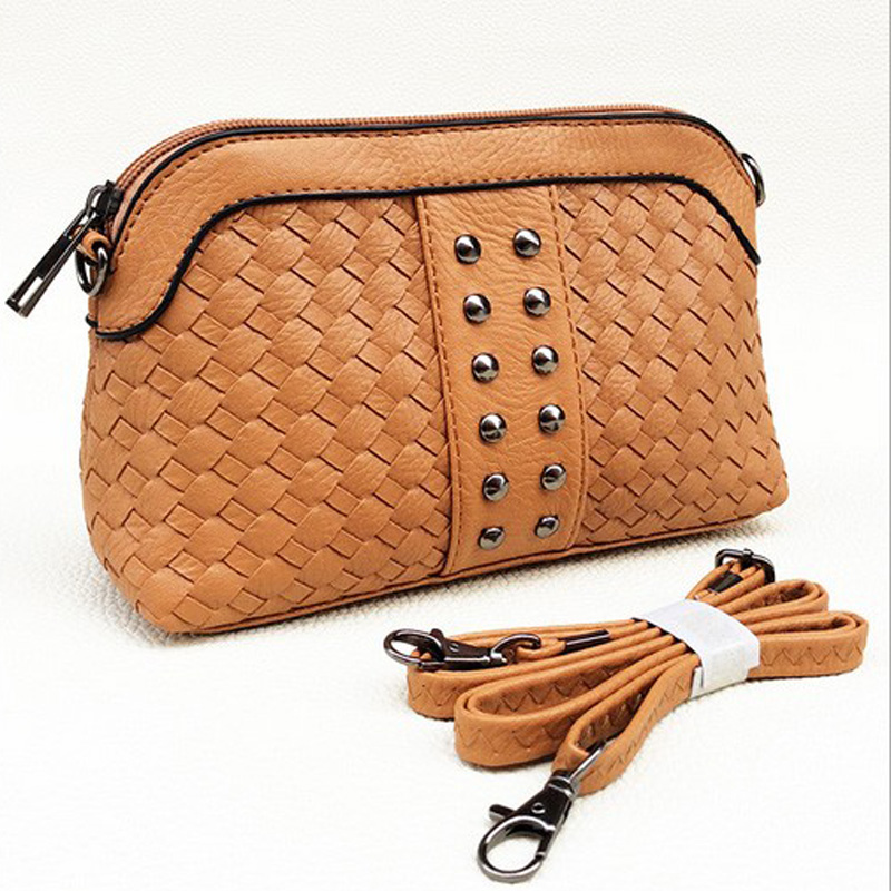 Neujahr Geschenk Fashion Damen Mini Tasche Niet Leder Messenger Bags Trendy Handtaschen Spanien Sommer Style