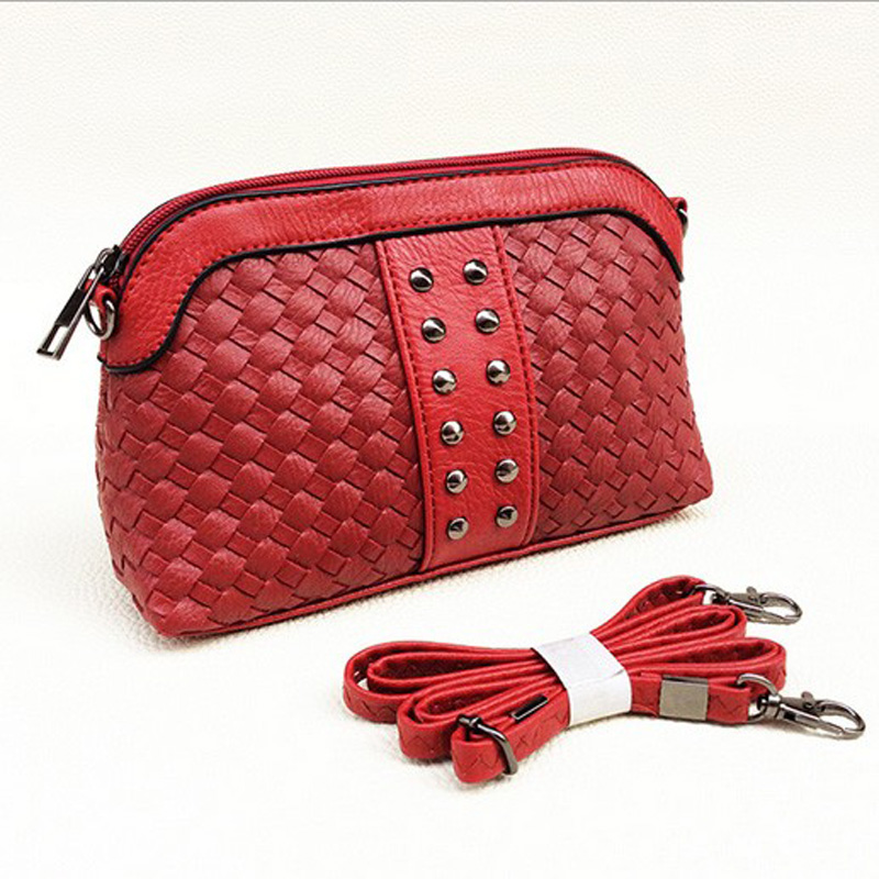 Neujahr Geschenk Fashion Damen Mini Tasche Niet Leder Messenger Bags Trendy Handtaschen Spanien Sommer Style