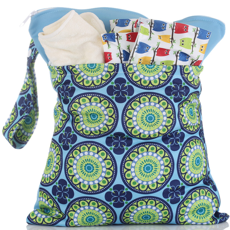 1pc wiederverwendbare wasserdicht gedruckten pul windel nass Tasche doppel Tasche tuch griff 28x36cm Großhandel